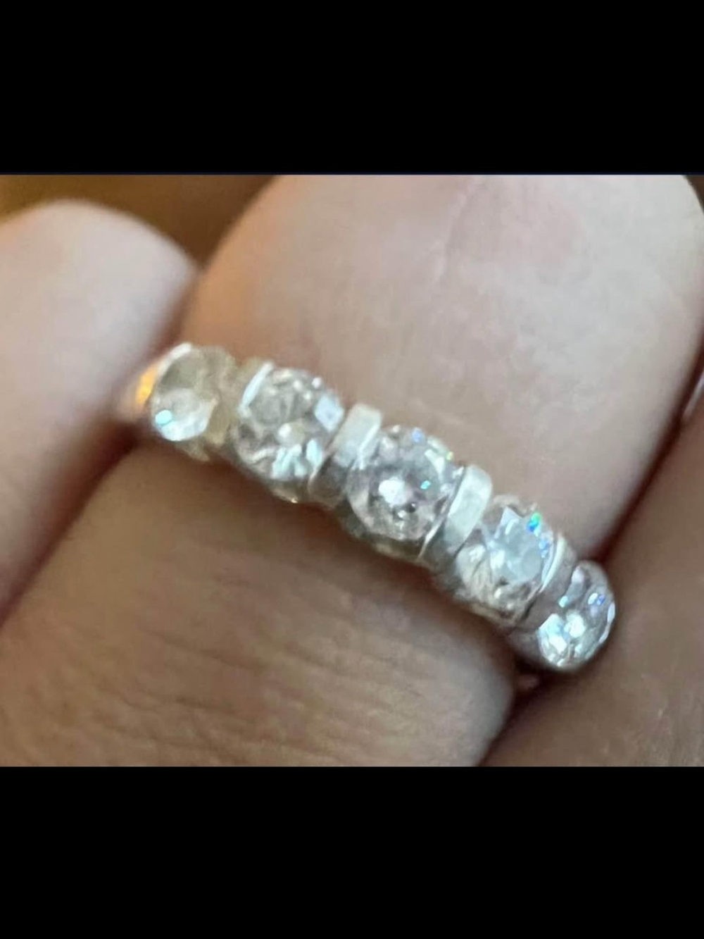 Zales 14k White Gold Clear Five-Stone Diamond Ring (Real Diamonds) - Picture 4 of 5